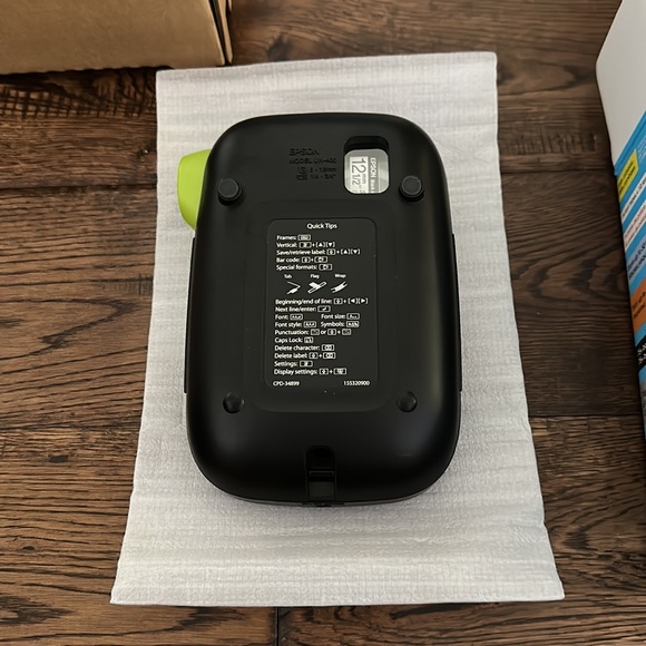 Epson LabelWorks LW-400 NIB - Picture 8 of 11